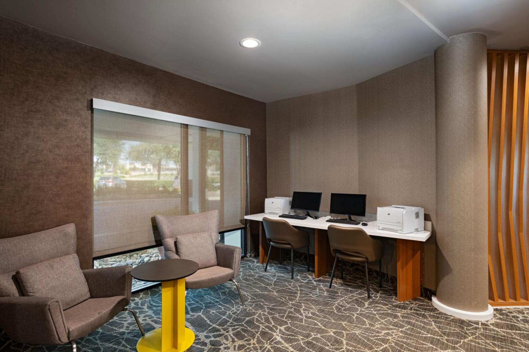 Springhill Suites By Marriott Dallas Dfw Airport East Las Colinas Irving Extérieur photo