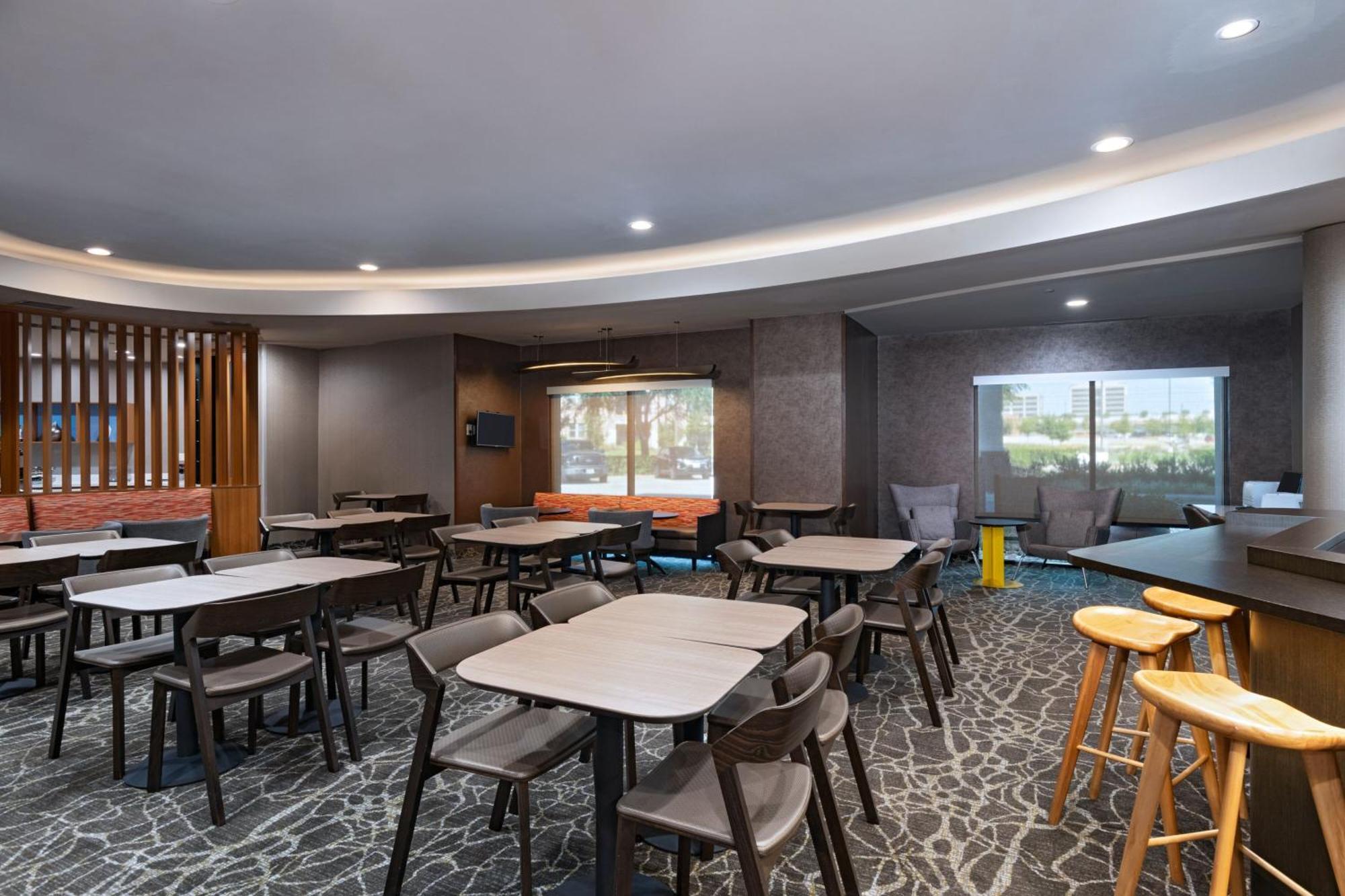 Springhill Suites By Marriott Dallas Dfw Airport East Las Colinas Irving Extérieur photo
